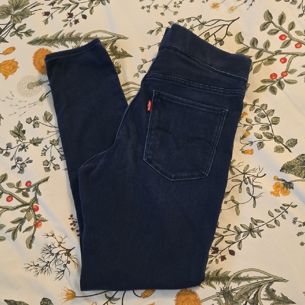 Women's Levi's Shaping Legging in Dark Wash, Skinny Leg, Soft & Stretchy 29x30